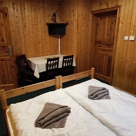 Penzion apartmány Aninka Mariánská Esterno foto